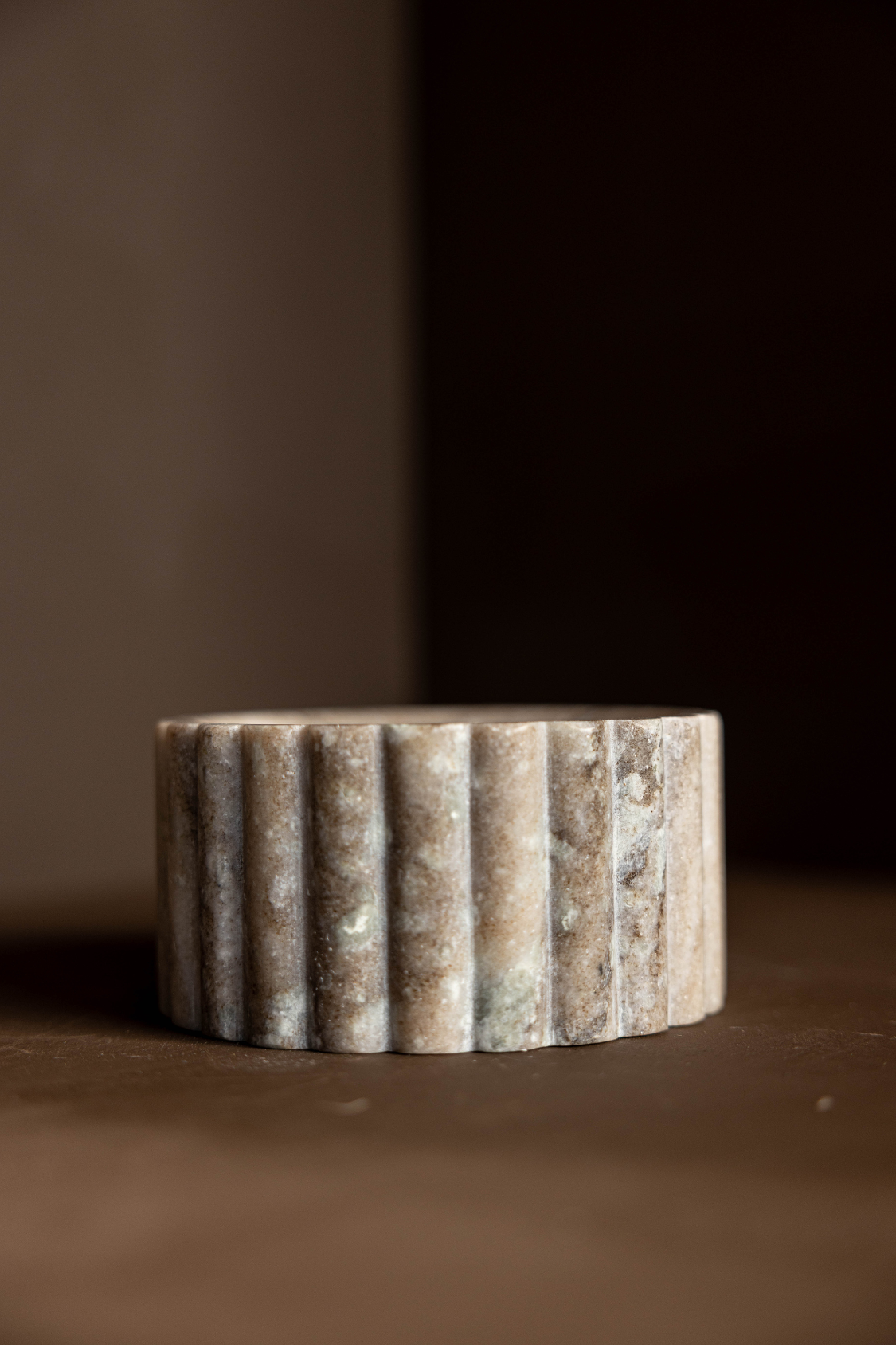 Beige Marble Fluted Soap Dish