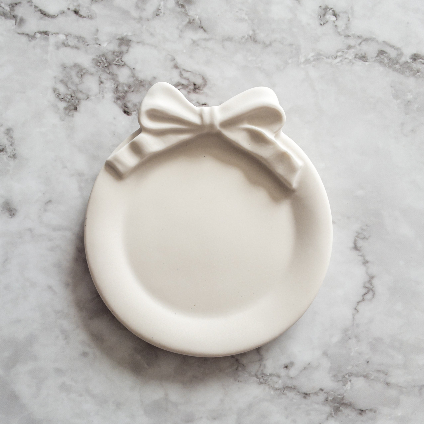 Baroque Style Bow Trinket Dish- Round