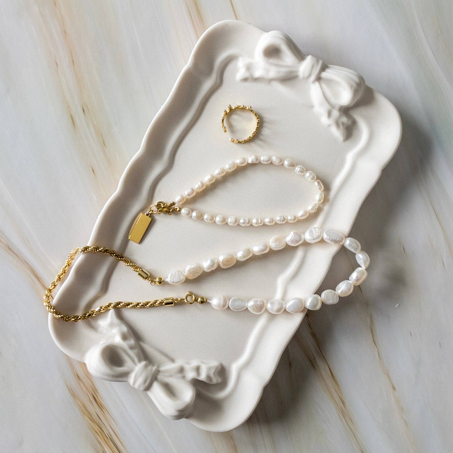 Baroque Style Bow Tray