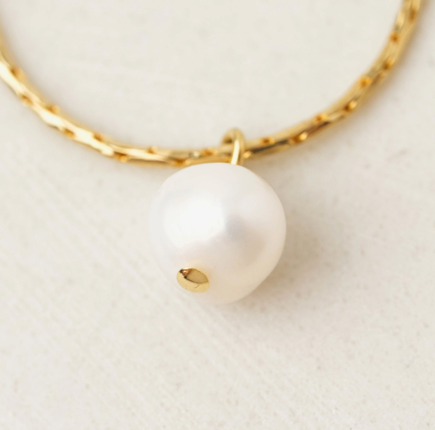 Amari Pearl Necklace