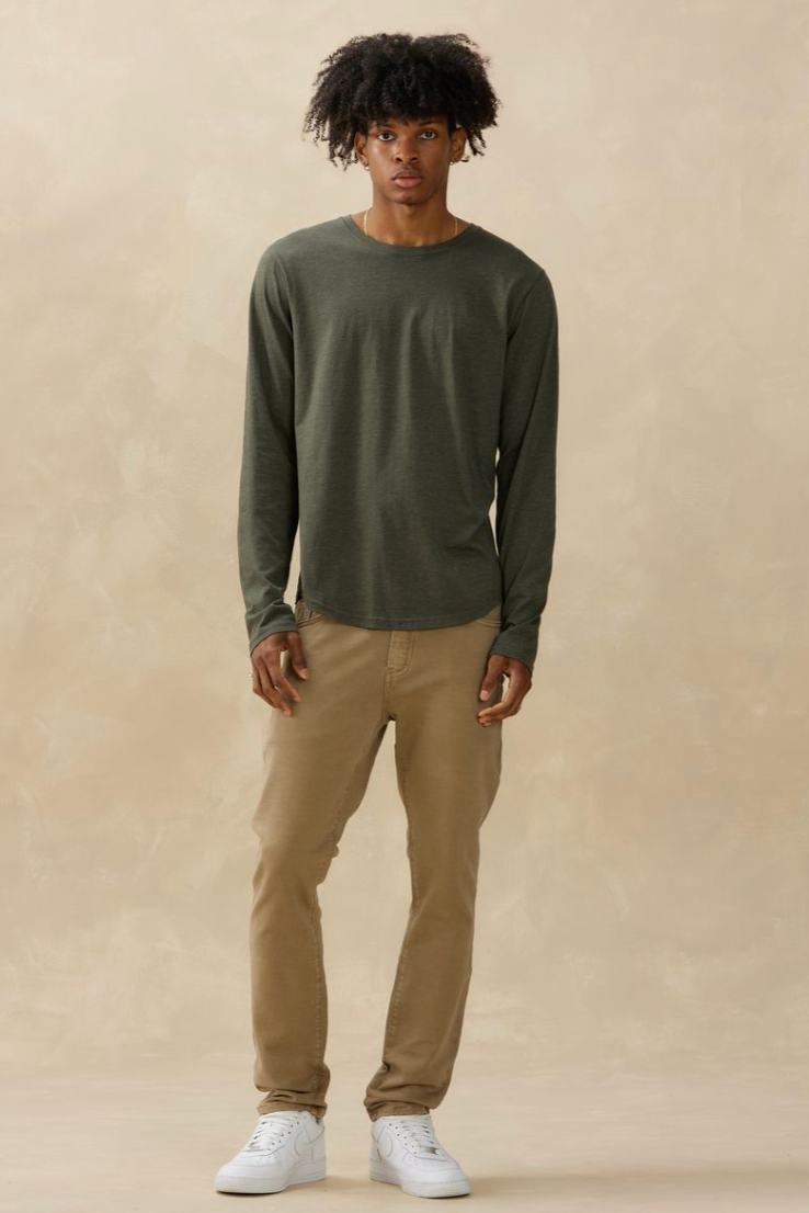 Long Sleeve Eazy Scoop Tee