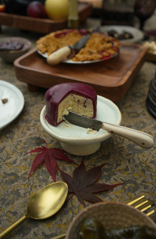 Artisan Cake Stand