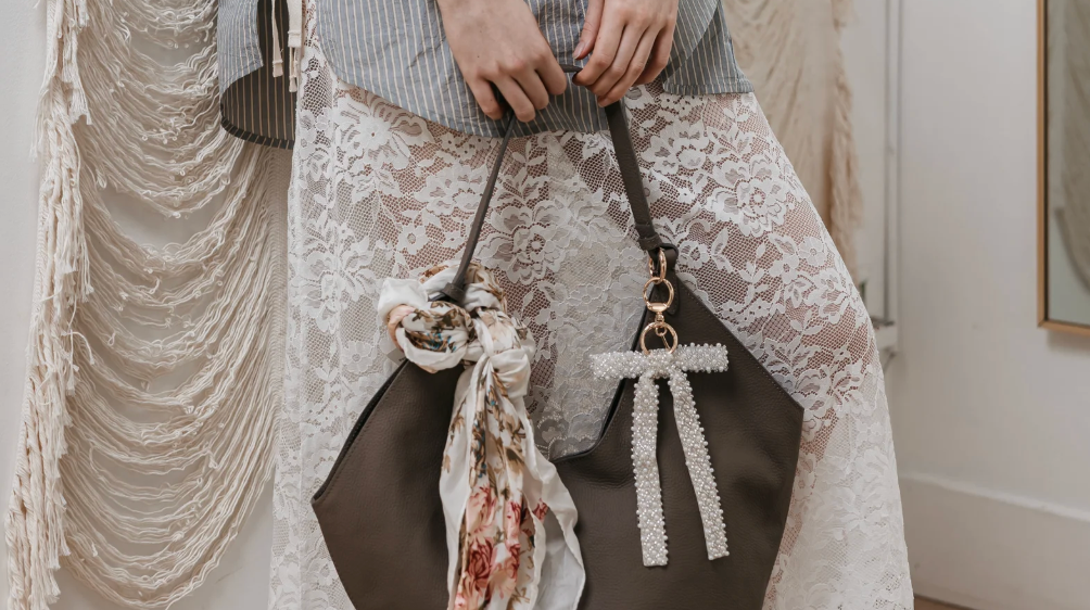 Pearl Beaded Bow Charm