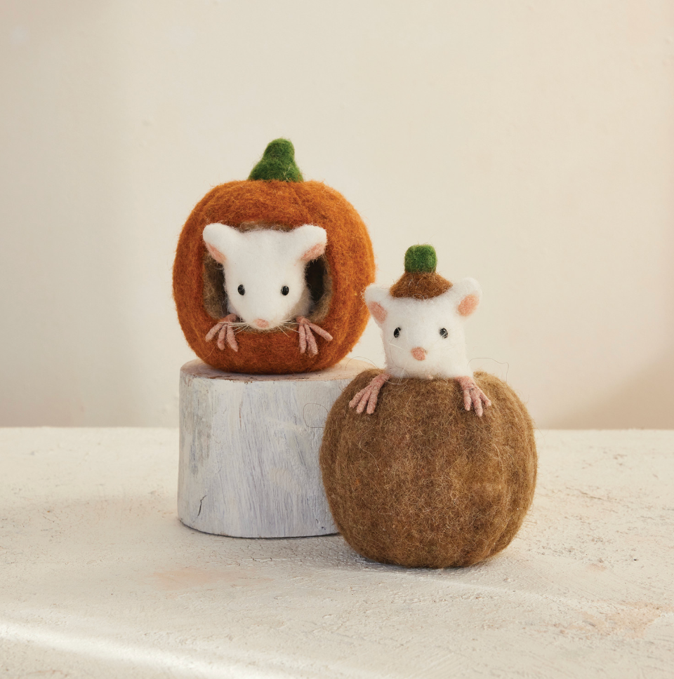 Felt Pumpkin Mouse