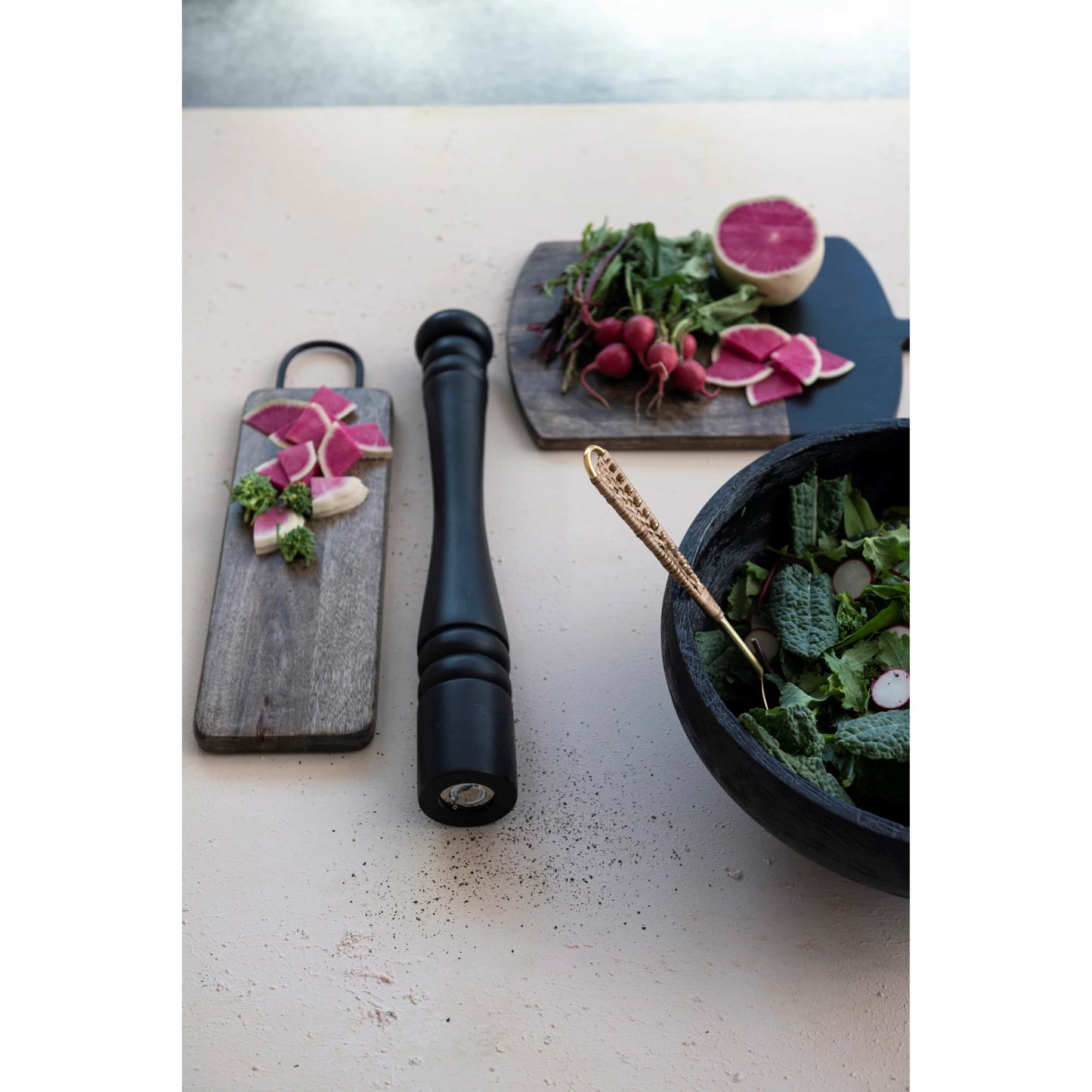 Metal Handle Mango Wood Cheese Board