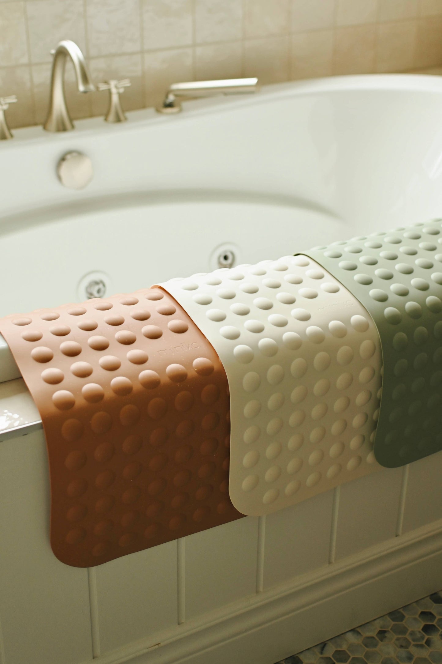 Bath Mat - Shell