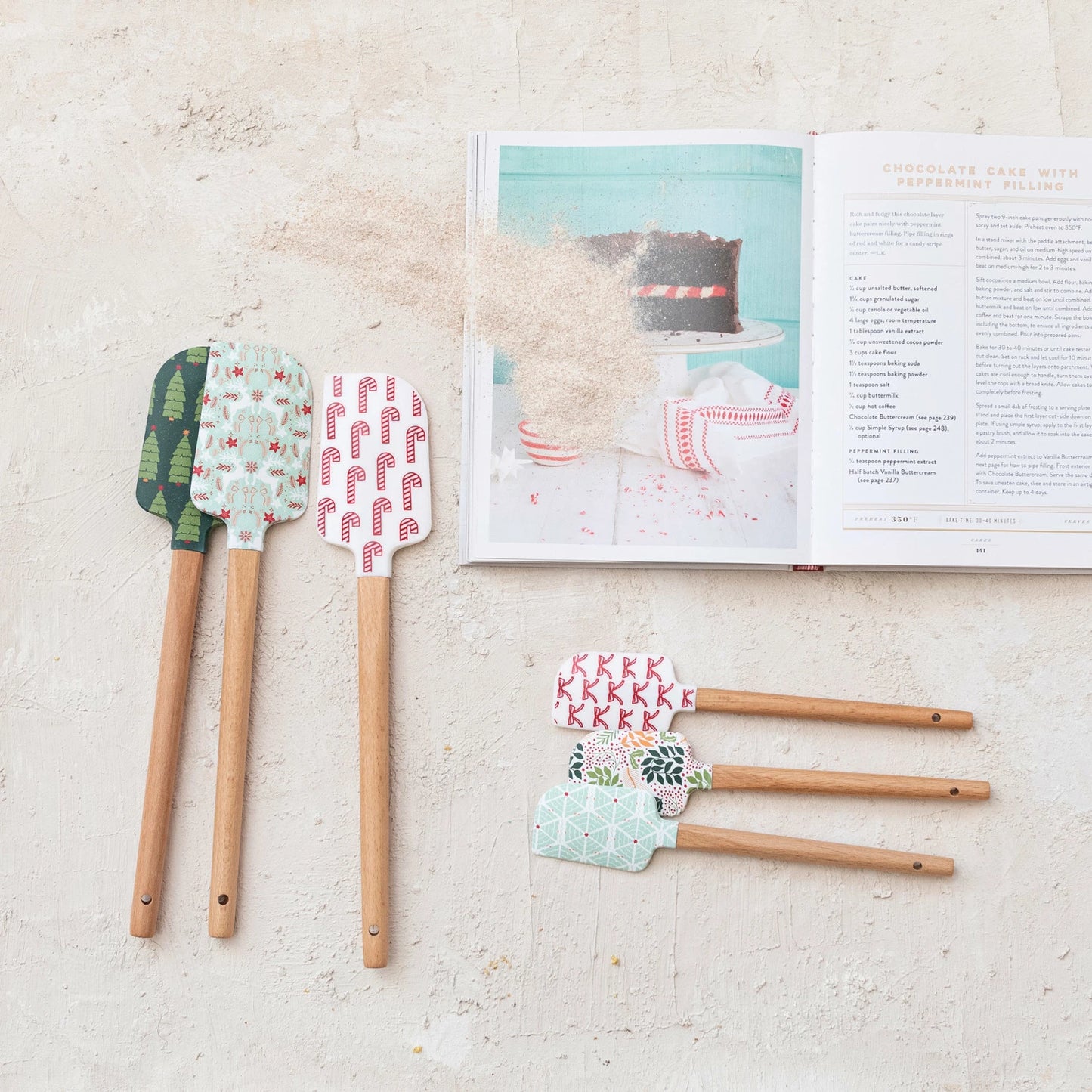HOLIDAY PATTERN SPATULA