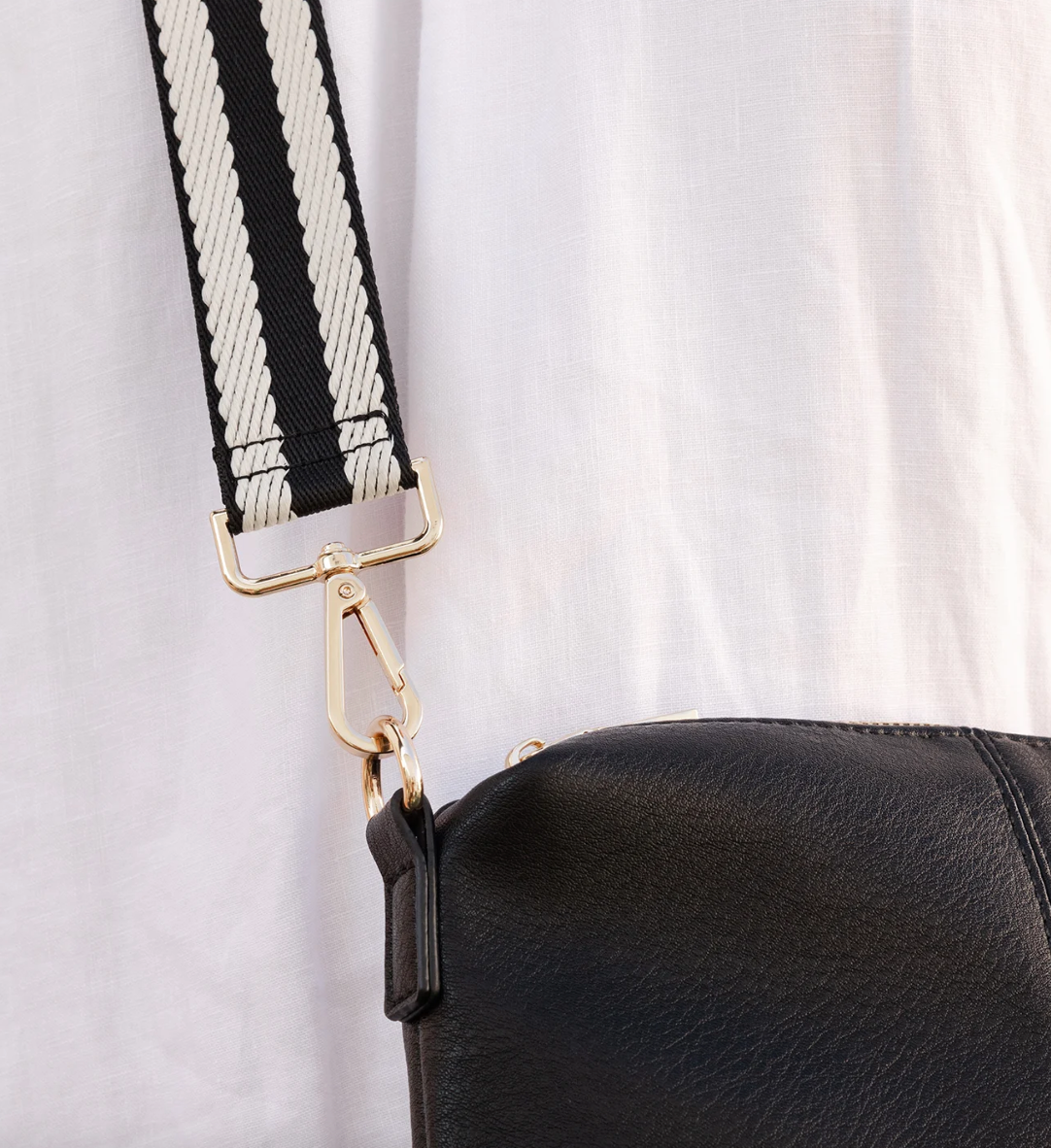 Daisy Stripe Crossbody