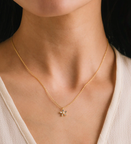 Lily Necklace