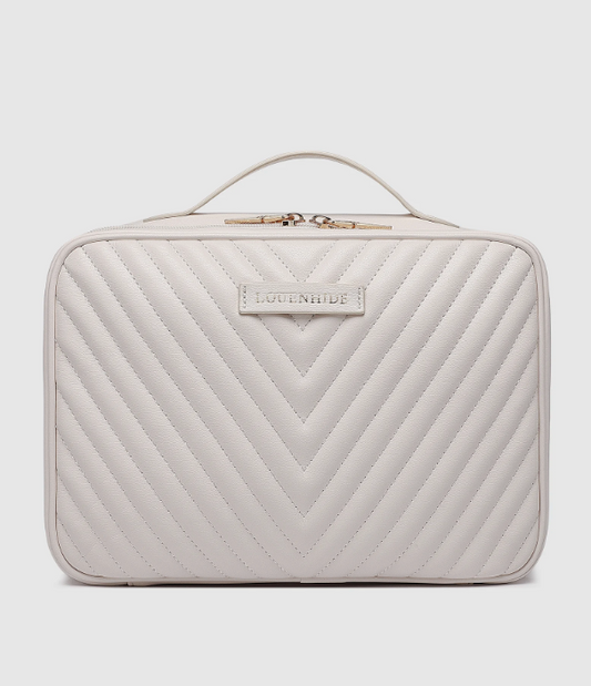 Maggie Quilted Hanging Toiletry