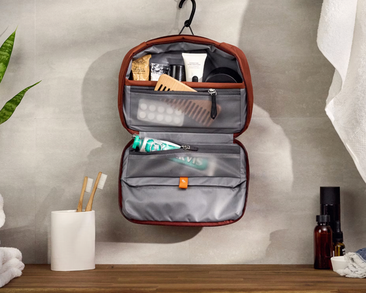Hanging Toiletry Kit