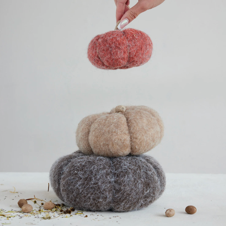 Felt Pumpkin with Jute Stem