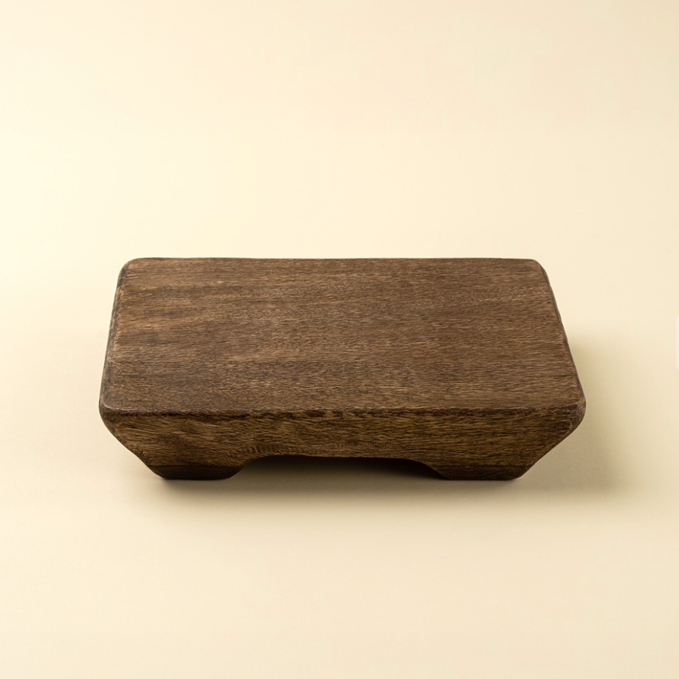 Briar Pedestal Tray