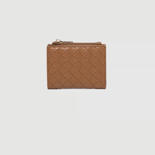 Lily Woven Wallet