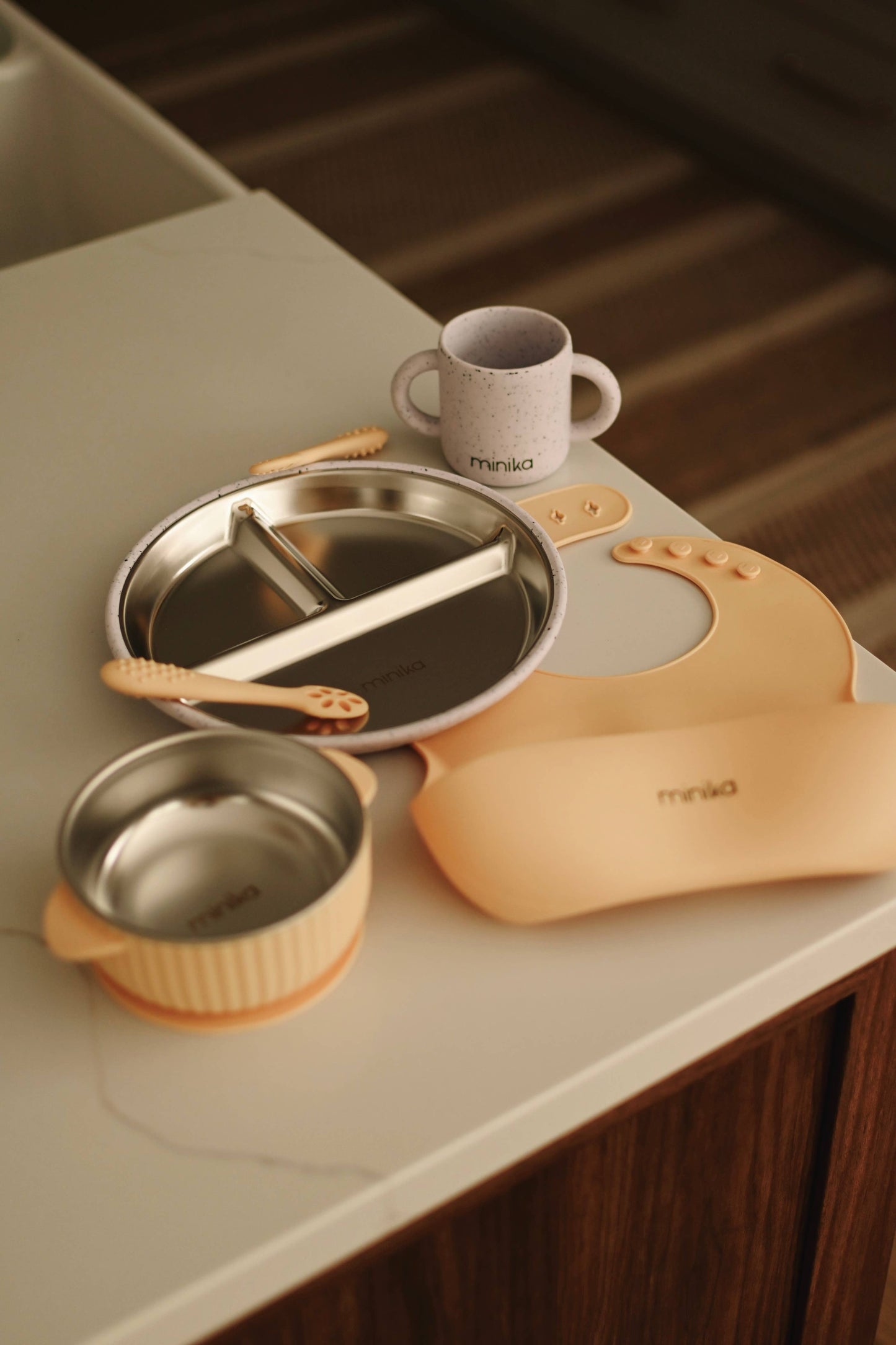 Stainless & Silicone Suction Plate - Almond